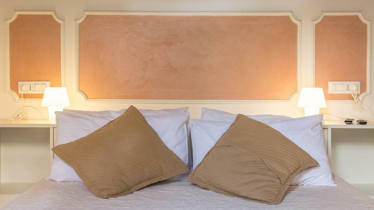 Leutari Suite Рим Екстер'єр фото
